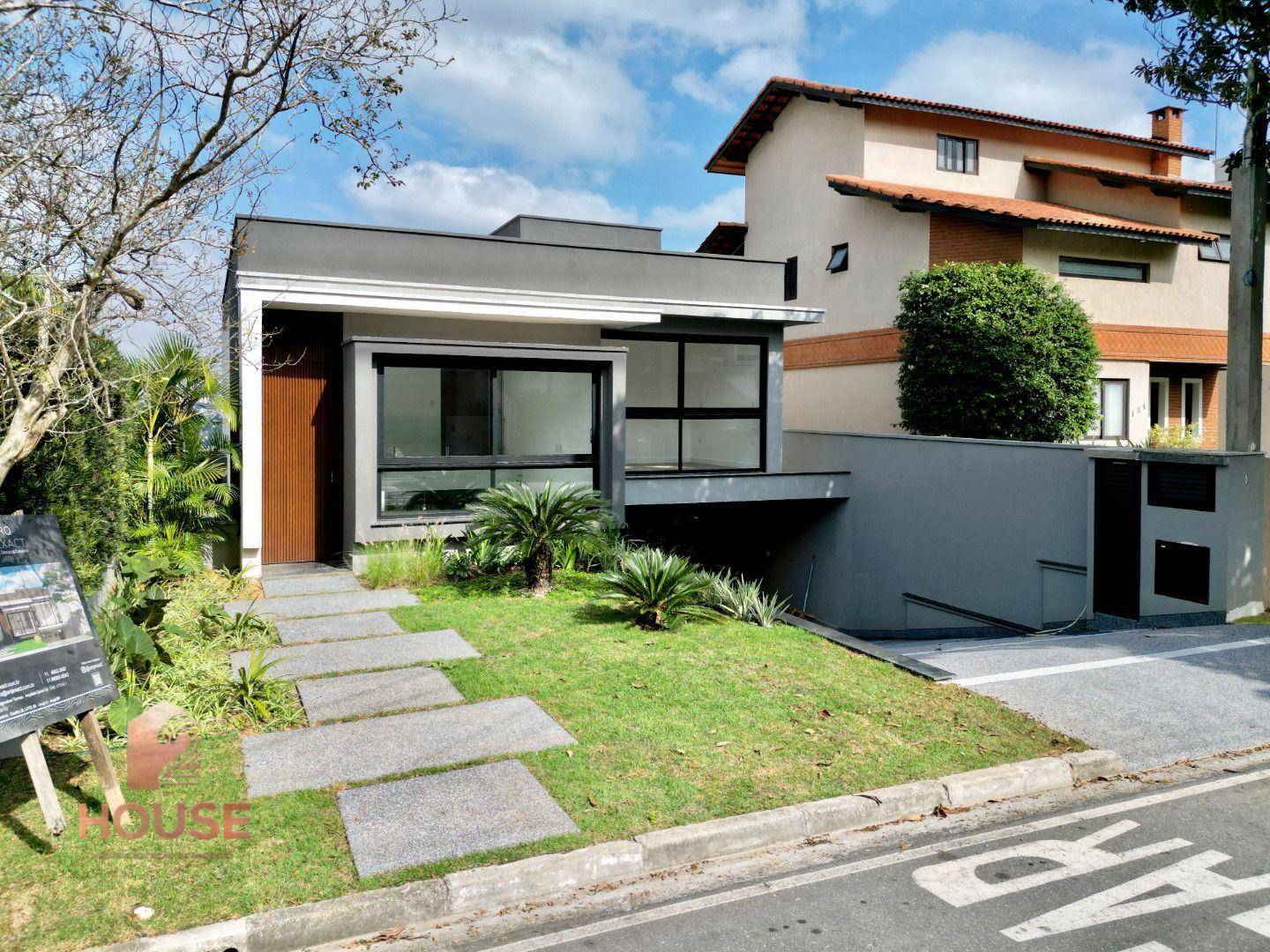 Casa de Condomínio à venda com 3 quartos, 300m² - Foto 8