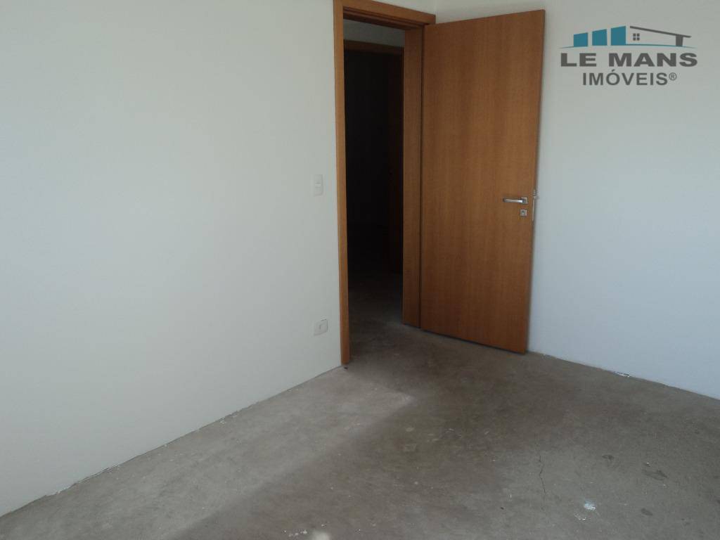 Apartamento à venda com 1 quarto, 113m² - Foto 14