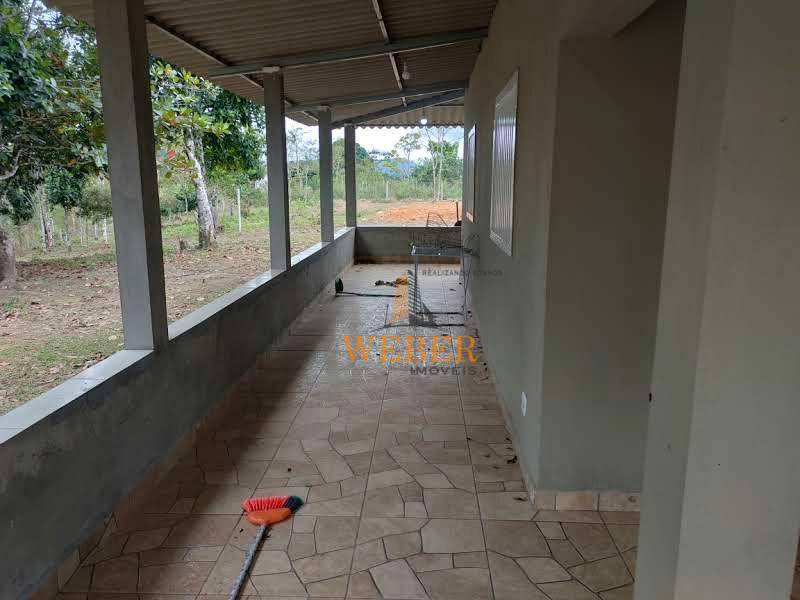 Chácara à venda com 4 quartos, 210m² - Foto 23