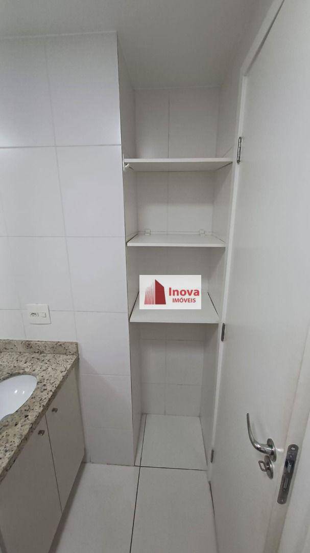 Apartamento para alugar com 2 quartos, 69m² - Foto 25