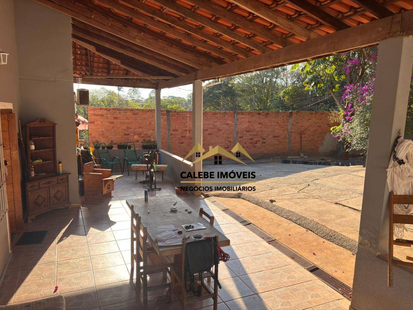 Chácara, 4 quartos, 3366 m² - Foto 2