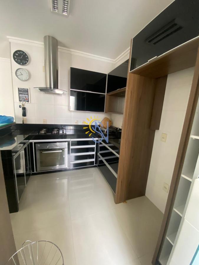 Apartamento para alugar com 3 quartos, 102m² - Foto 6