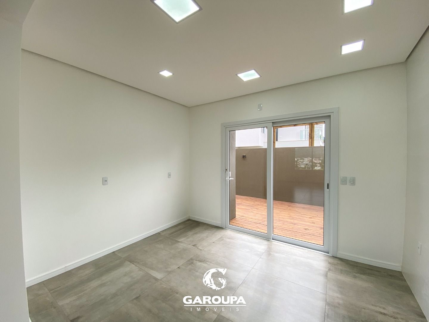 Casa à venda com 3 quartos, 96m² - Foto 6