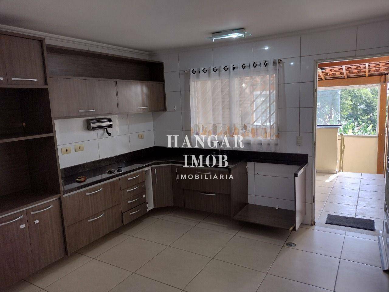 Casa à venda com 2 quartos, 134m² - Foto 9