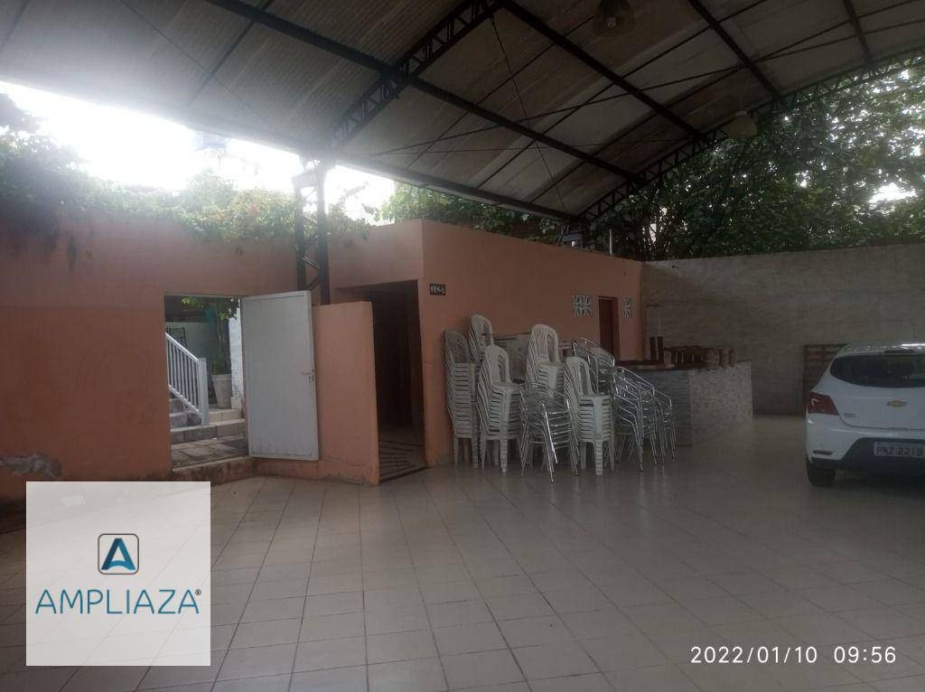 Casa à venda com 4 quartos, 240m² - Foto 16