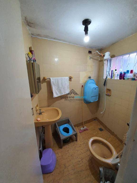 Casa à venda com 2 quartos, 200M2 - Foto 9