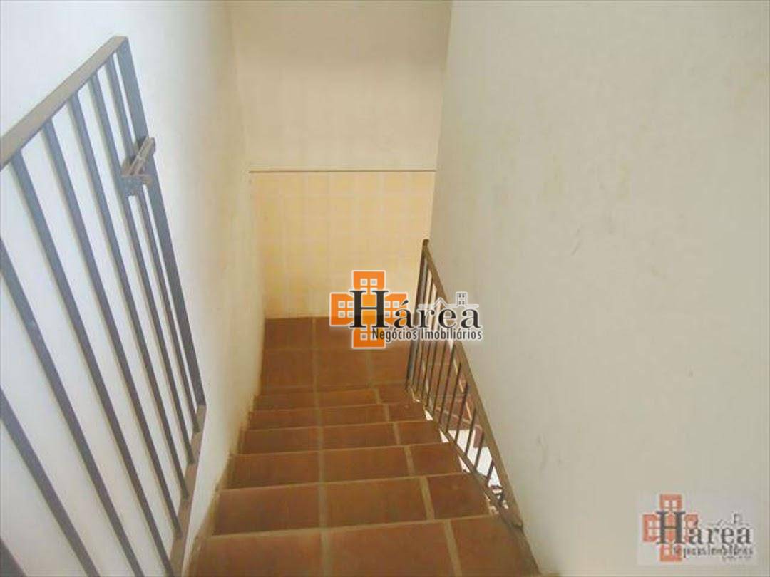 Sobrado à venda com 3 quartos, 300m² - Foto 22