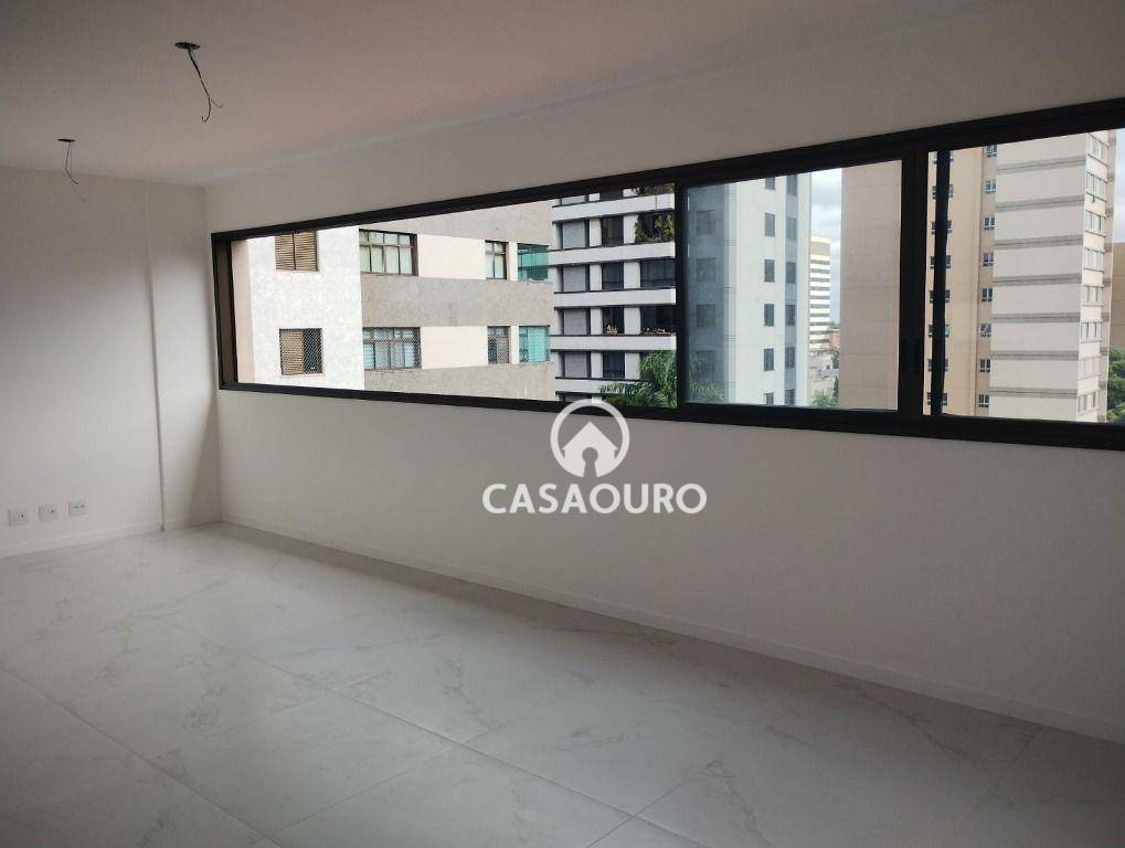 Apartamento à venda com 3 quartos, 77m² - Foto 4