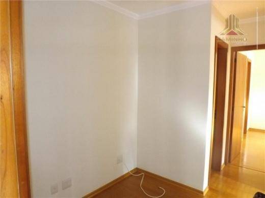 Apartamento à venda com 2 quartos, 80m² - Foto 11