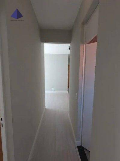 Apartamento à venda com 2 quartos, 56m² - Foto 4