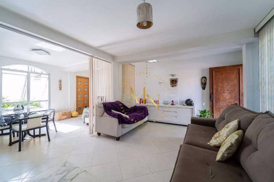 Casa à venda e aluguel com 4 quartos, 220m² - Foto 1