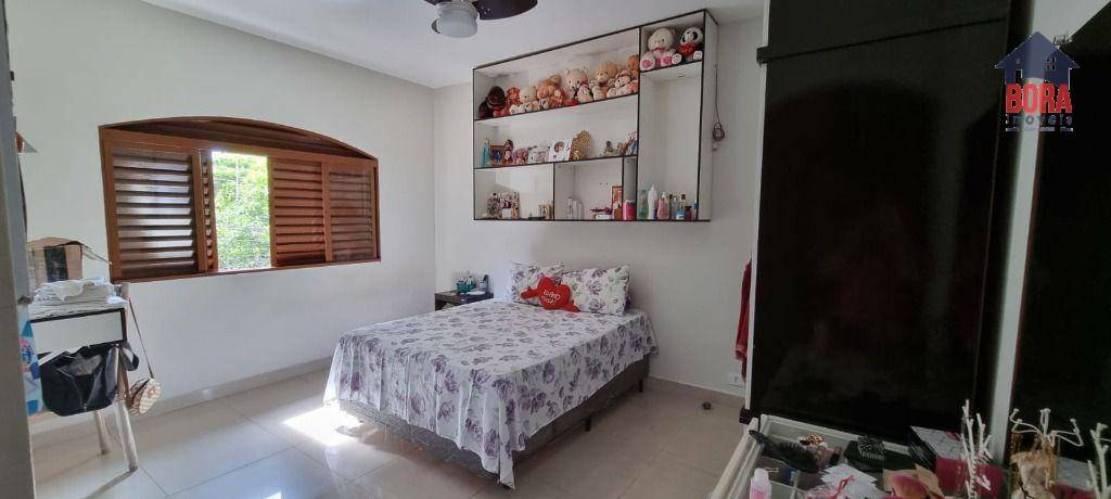 Casa à venda e aluguel com 5 quartos, 418m² - Foto 19