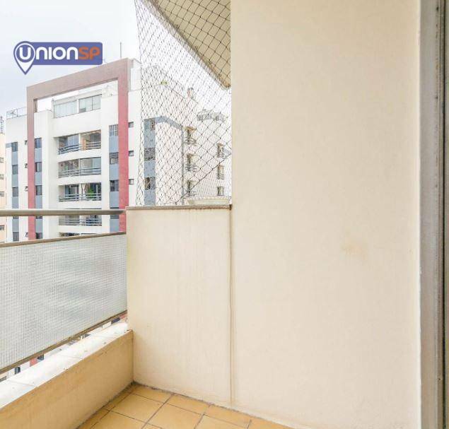 Apartamento à venda com 2 quartos, 70m² - Foto 6