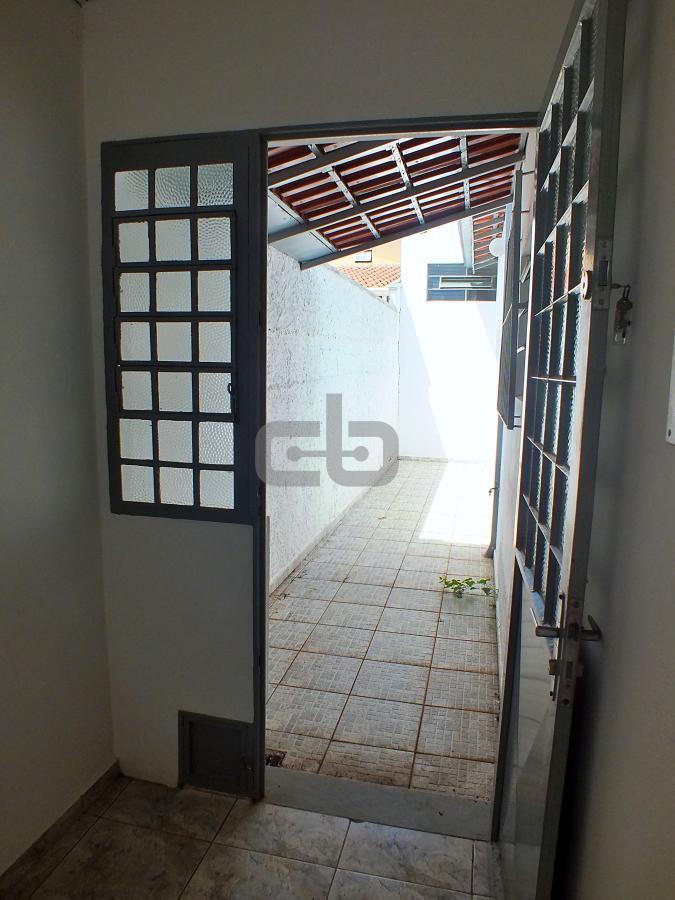 Casa à venda com 4 quartos, 310m² - Foto 15