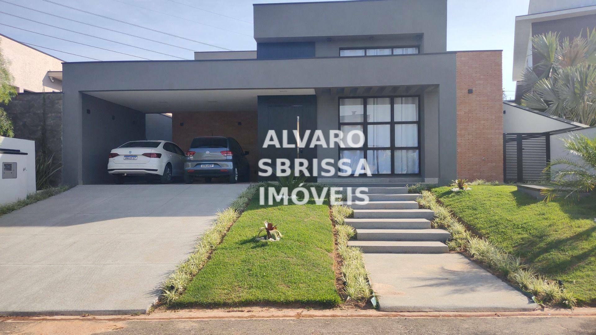 Casa de Condomínio à venda com 4 quartos, 232m² - Foto 2