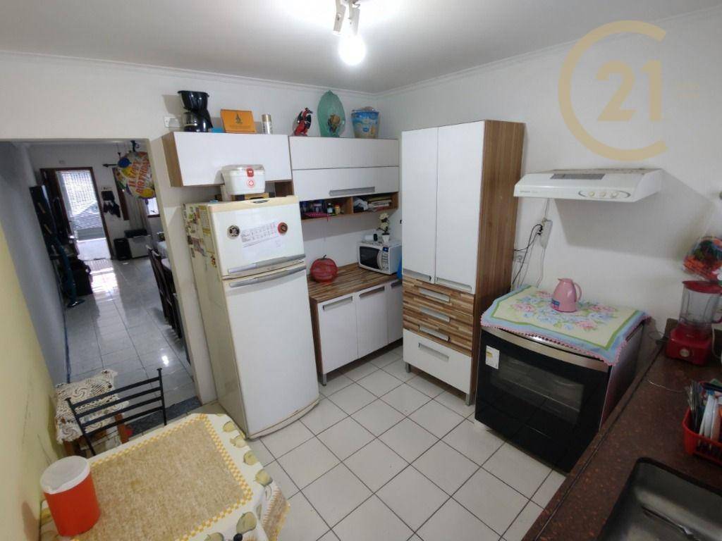 Casa à venda com 3 quartos, 87m² - Foto 7