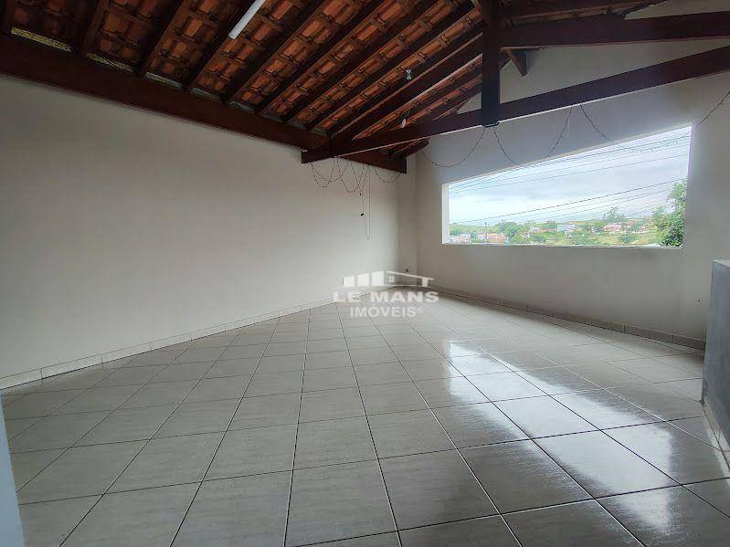Casa, 3 quartos, 182 m² - Foto 2
