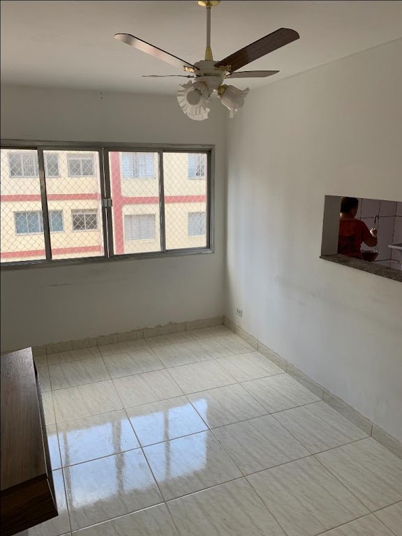 Apartamento para alugar com 1 quarto, 45m² - Foto 5