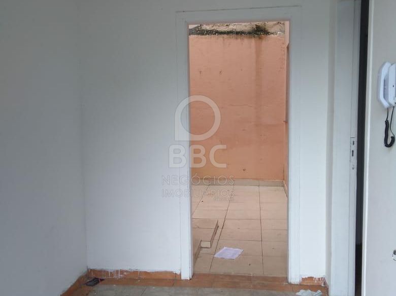 Sobrado à venda com 2 quartos, 92m² - Foto 2