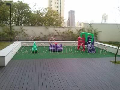 Apartamento para alugar com 3 quartos, 200m² - Foto 25