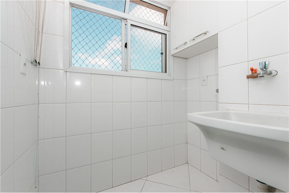 Apartamento à venda com 2 quartos, 50m² - Foto 4