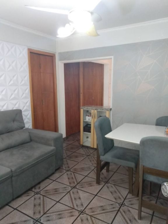 Apartamento à venda com 2 quartos, 50m² - Foto 4