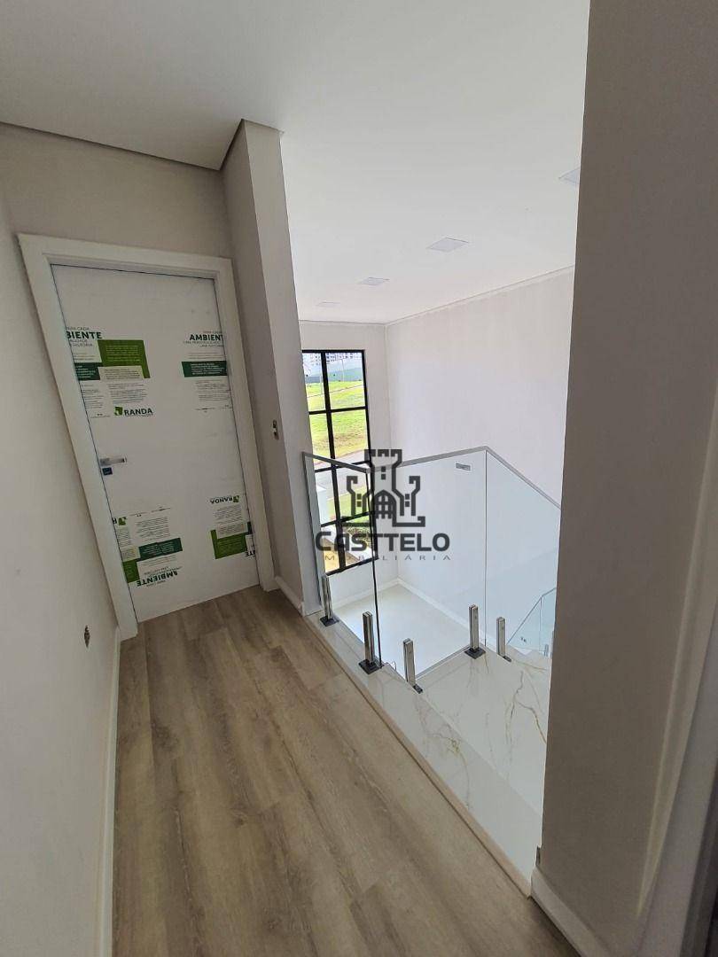 Sobrado à venda com 2 quartos, 183m² - Foto 11