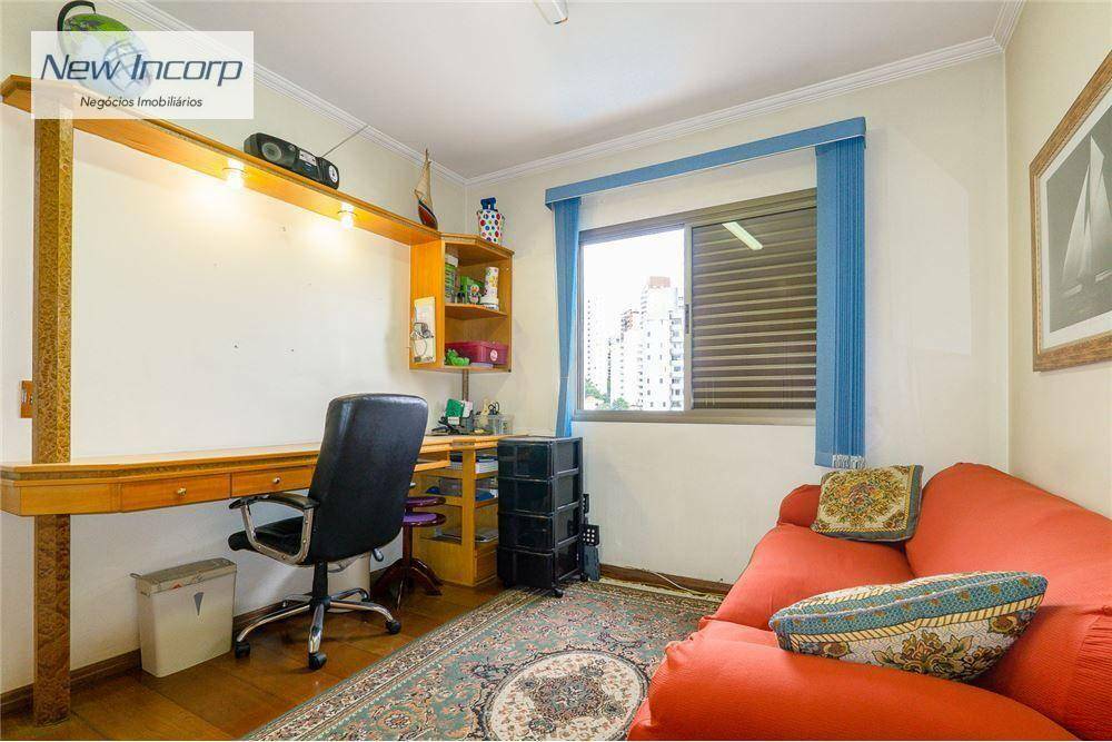 Apartamento à venda com 3 quartos, 117m² - Foto 12