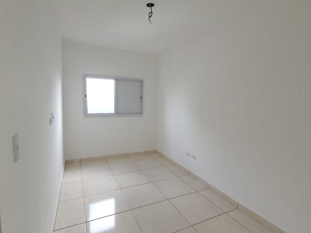 Apartamento à venda com 2 quartos, 76m² - Foto 28