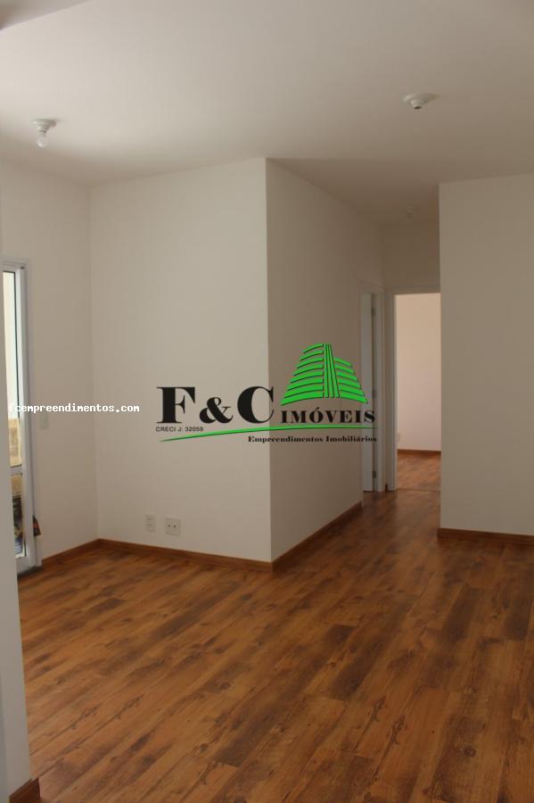 Apartamento à venda com 2 quartos, 67m² - Foto 4