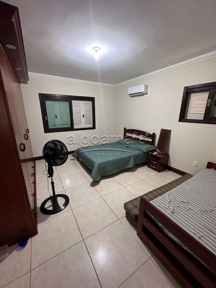 Casa de Condomínio à venda com 6 quartos, 368m² - Foto 27