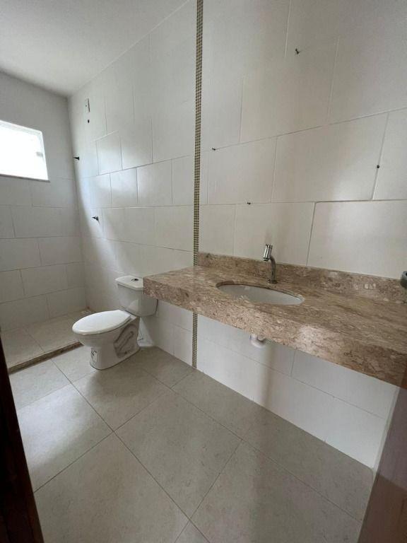 Casa à venda com 4 quartos, 170m² - Foto 14