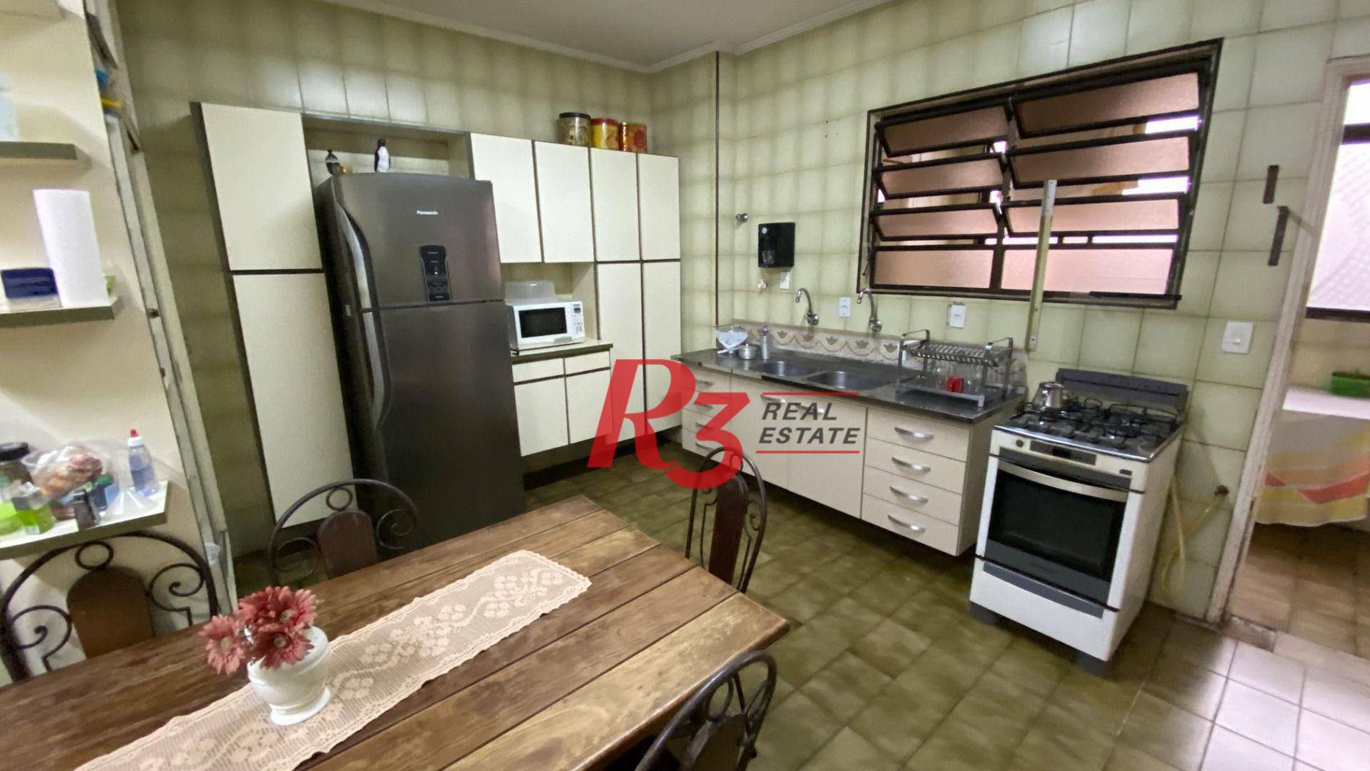 Apartamento à venda com 3 quartos, 160m² - Foto 5