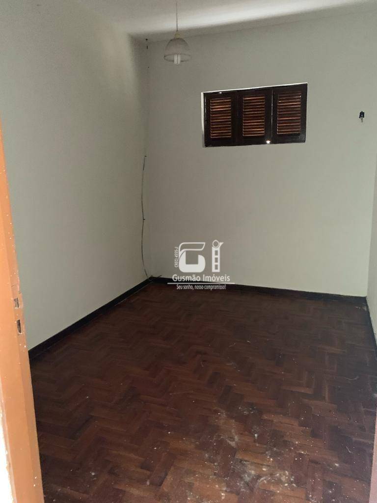 Casa à venda com 3 quartos, 120m² - Foto 8