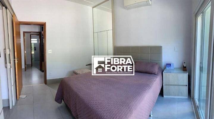 Casa de Condomínio à venda com 4 quartos, 337m² - Foto 35