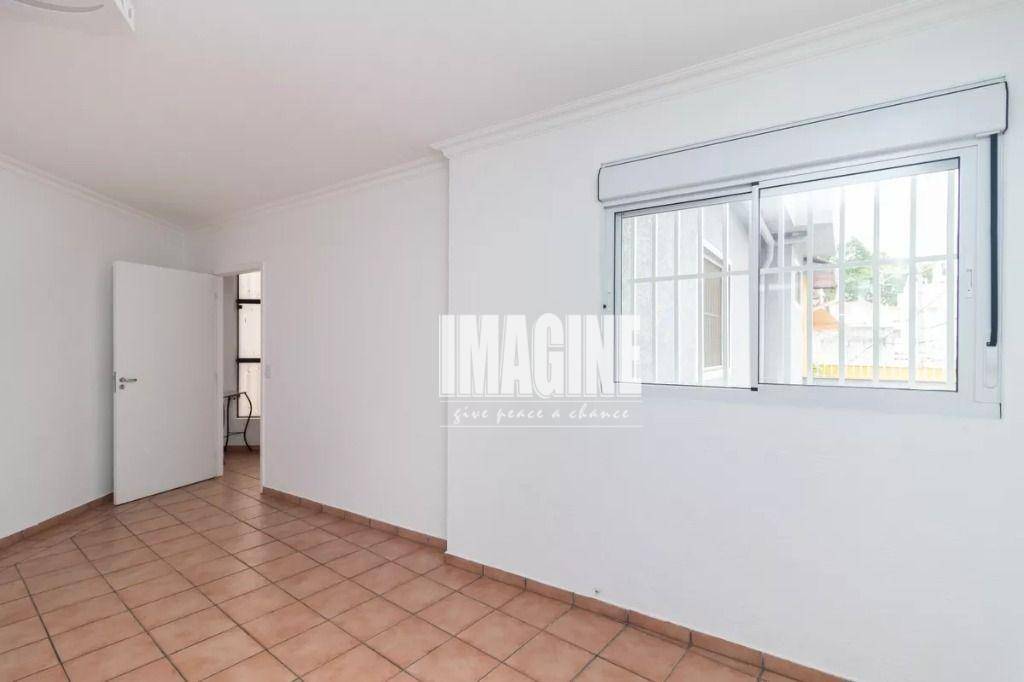 Sobrado à venda com 2 quartos, 180m² - Foto 5