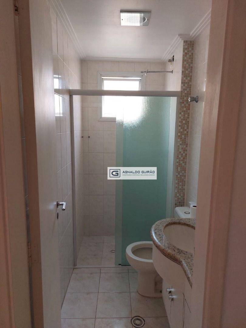 Apartamento à venda com 2 quartos, 67m² - Foto 14