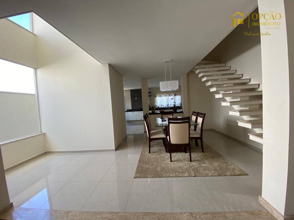 Casa à venda com 3 quartos, 260m² - Foto 3