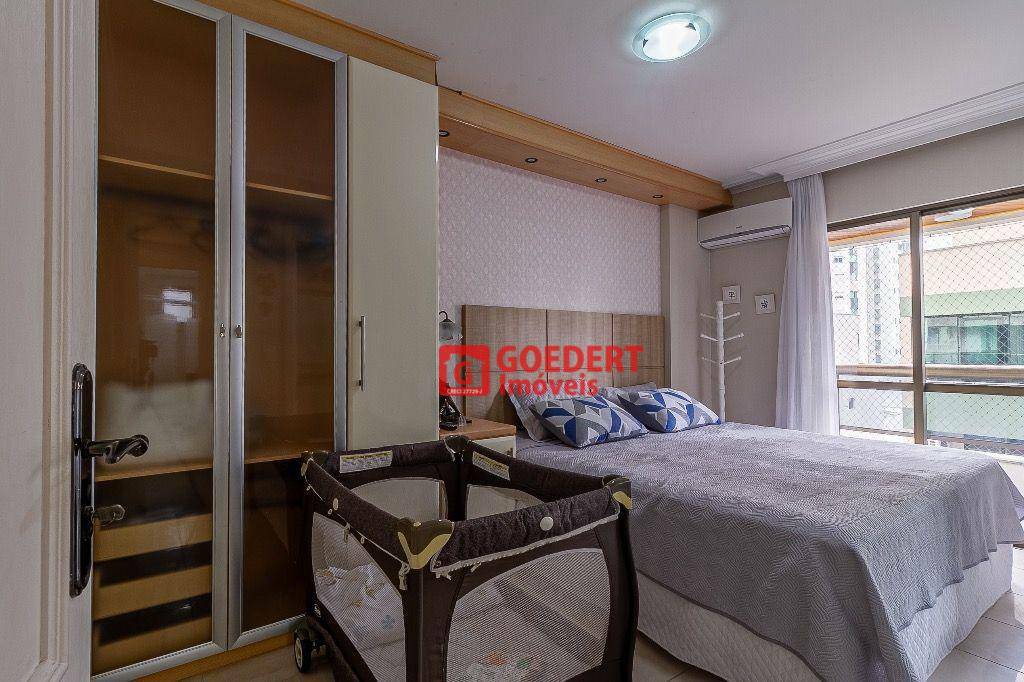 Apartamento à venda e aluguel com 3 quartos, 118m² - Foto 16