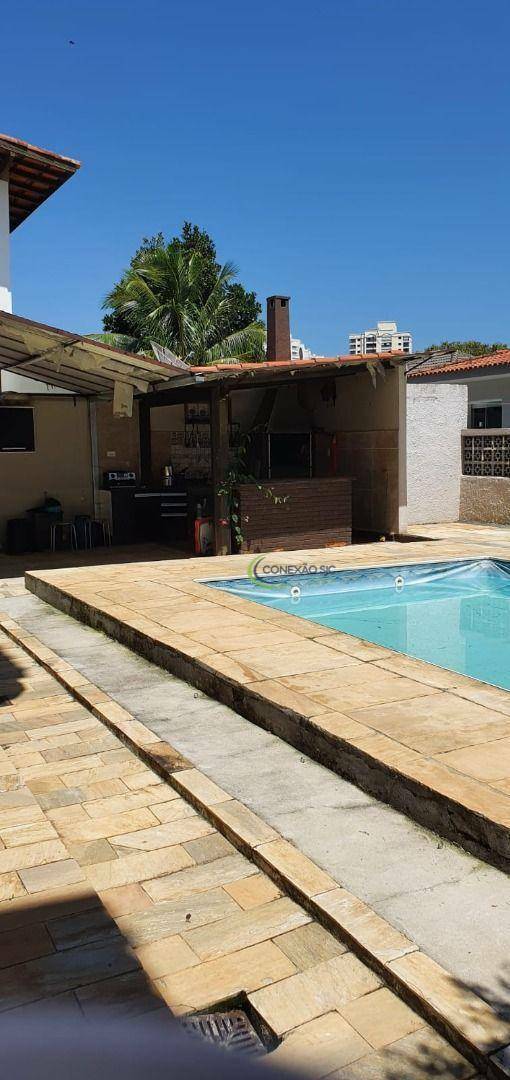 Casa à venda com 3 quartos, 375m² - Foto 13