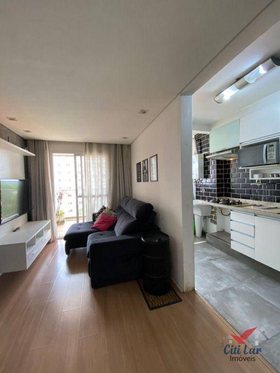 Apartamento à venda com 2 quartos, 58m² - Foto 3