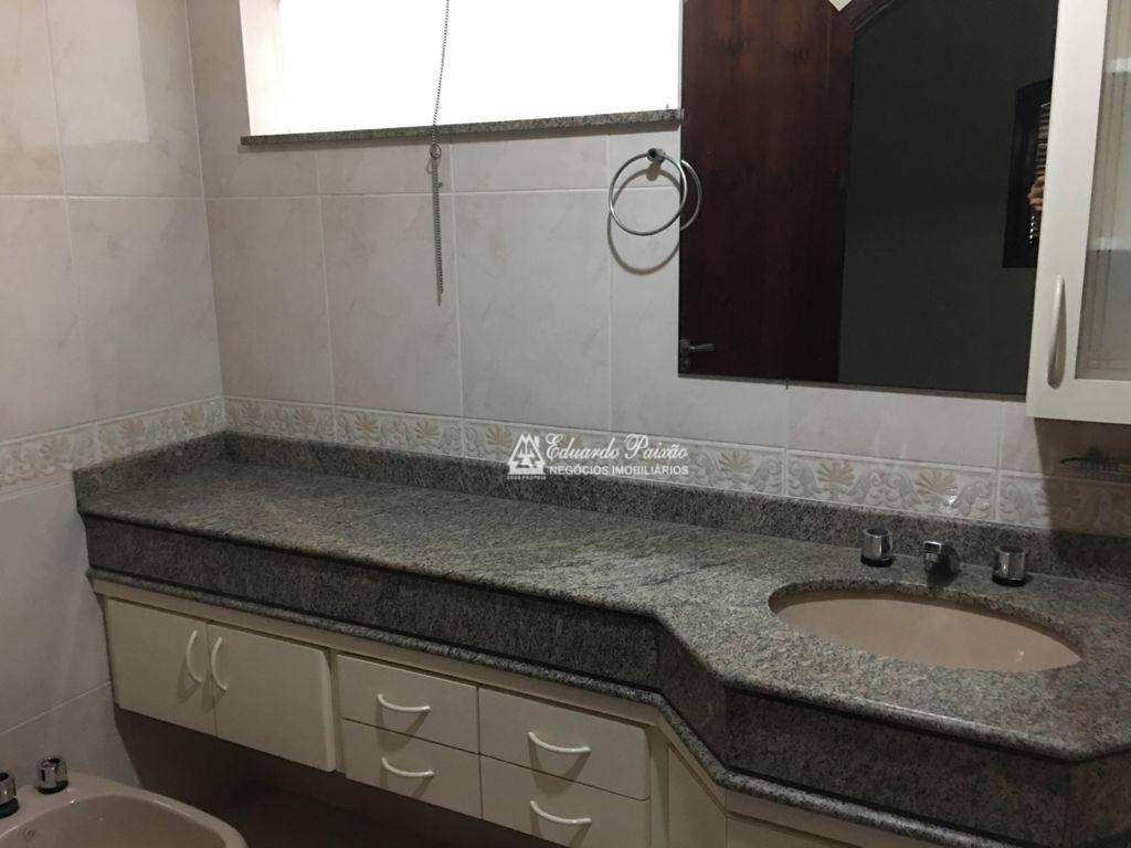 Sobrado à venda com 6 quartos, 550m² - Foto 53