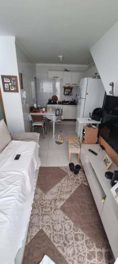 Casa à venda e aluguel com 2 quartos, 38m² - Foto 4