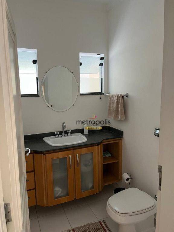 Casa à venda com 3 quartos, 330m² - Foto 18