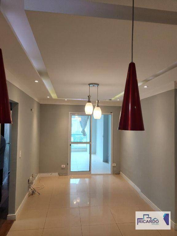 Apartamento à venda com 3 quartos, 76m² - Foto 3