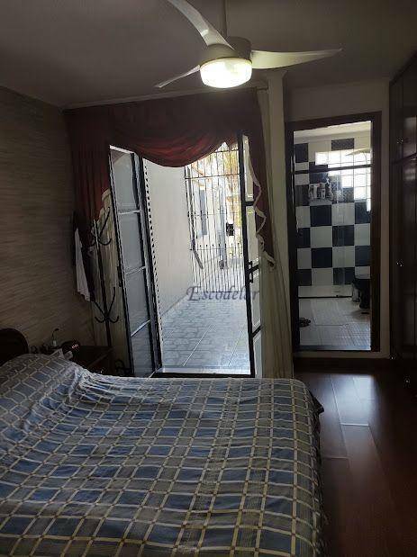 Sobrado à venda com 3 quartos, 200m² - Foto 7