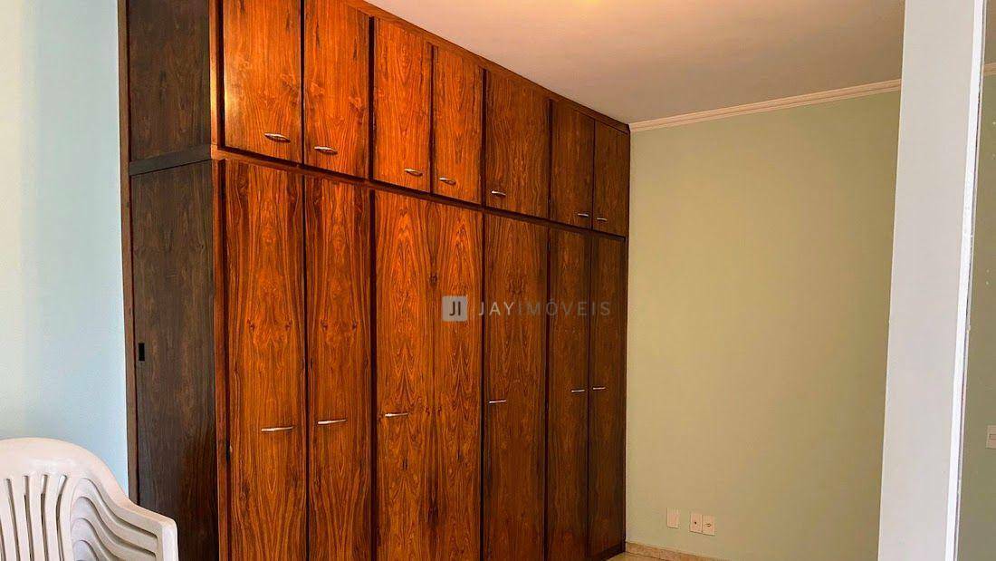 Sobrado à venda com 3 quartos, 220m² - Foto 9