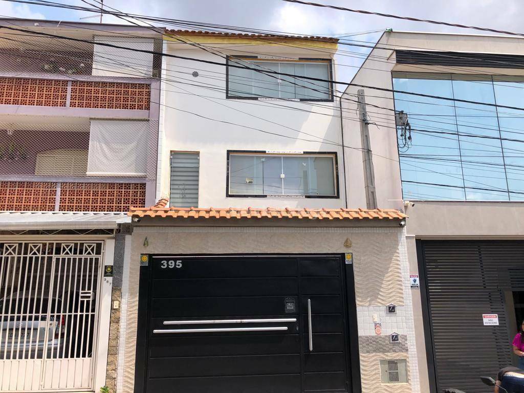 Casa à venda e aluguel com 3 quartos, 278m² - Foto 1