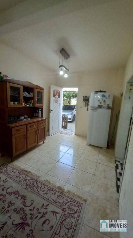 Casa à venda com 3 quartos, 170m² - Foto 10