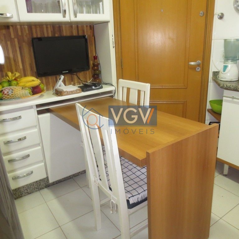 Apartamento à venda com 3 quartos, 91m² - Foto 3